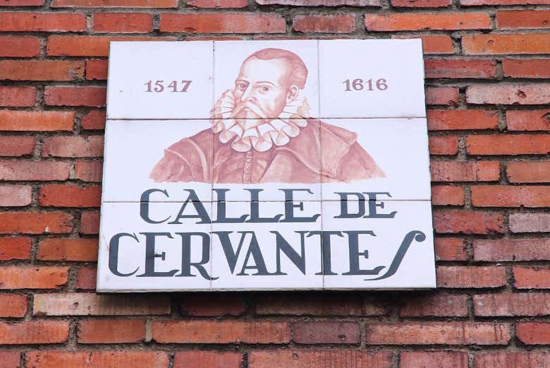 La targa di Calle Cervantes nel Barrio de las Letras