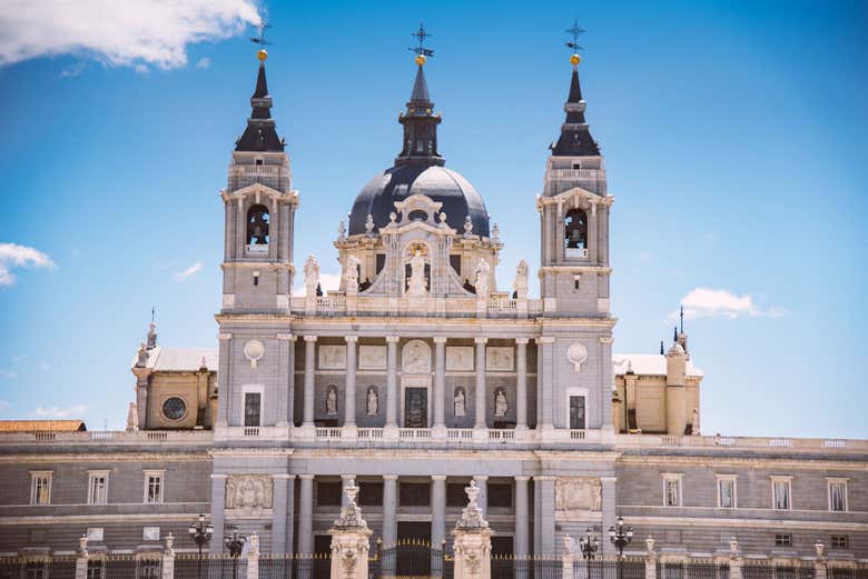 Facciata della Cattedrale dell'Almudena
