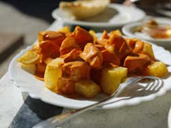 Tapa di patatas bravas
